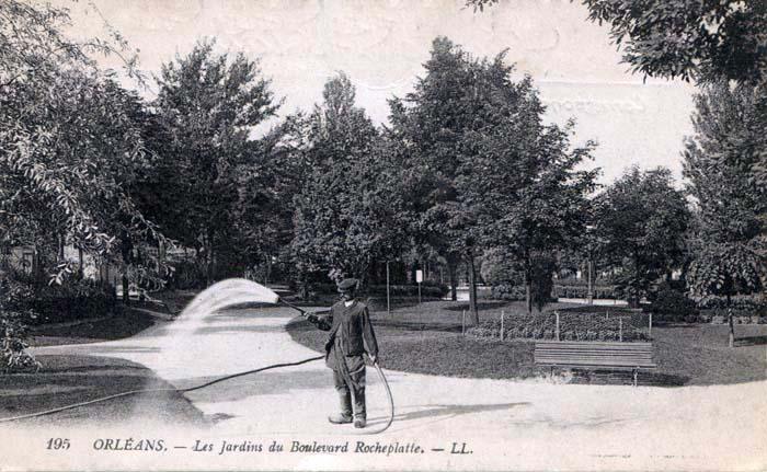 Boulevard Rocheplatte 