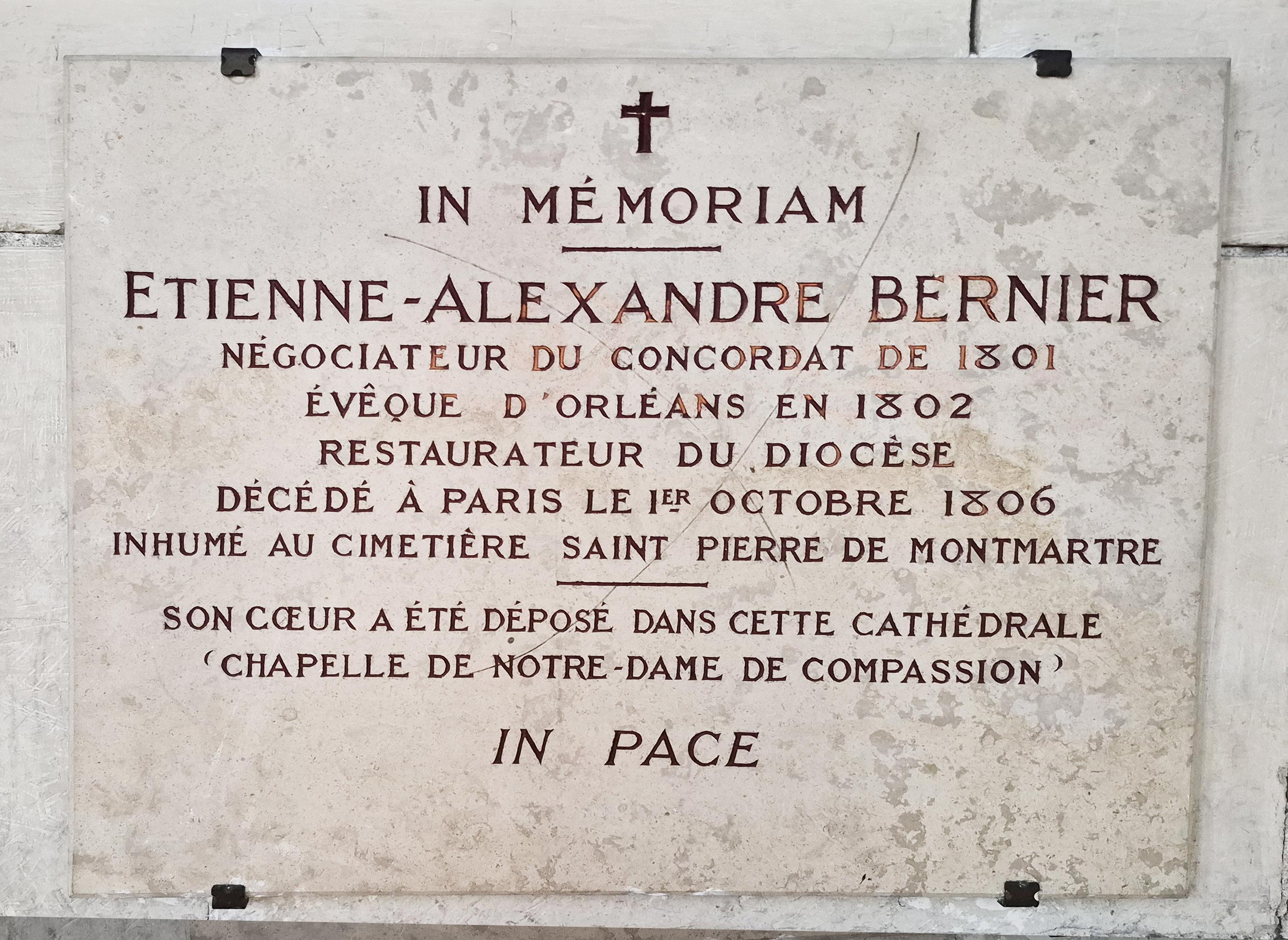 Plaque en la cathédrale 