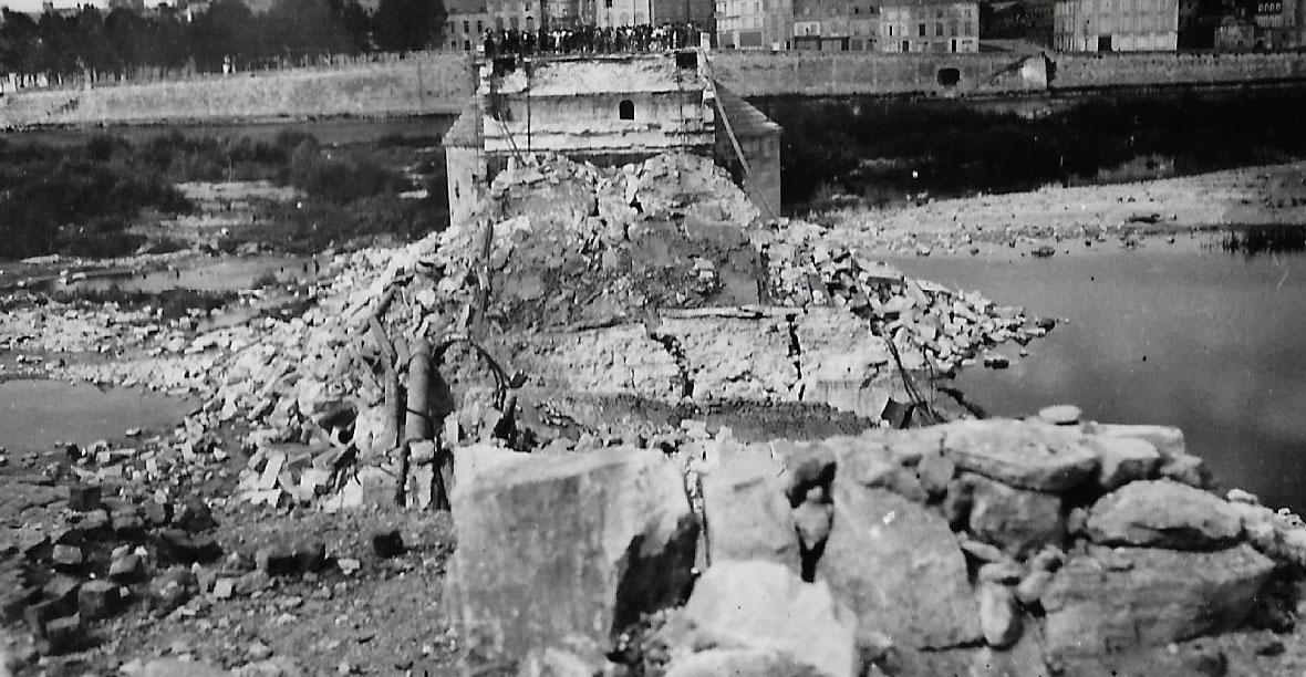 Le pont George V 