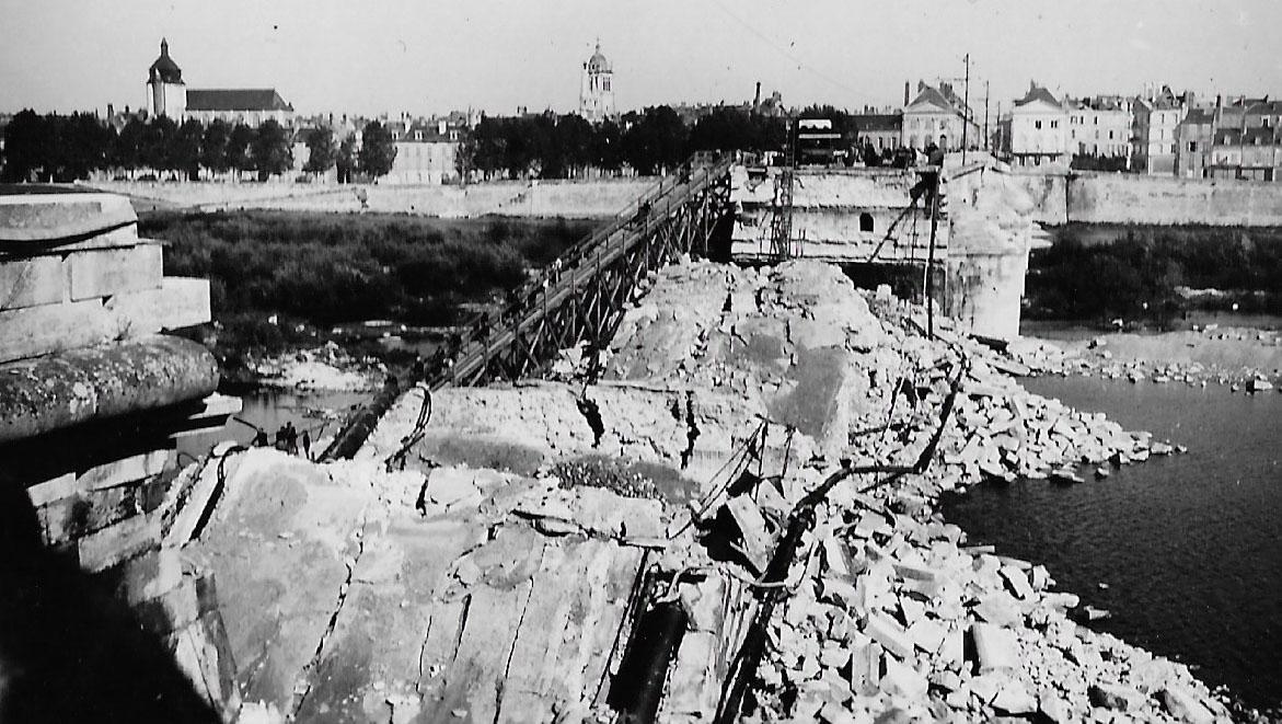 Le pont George V 