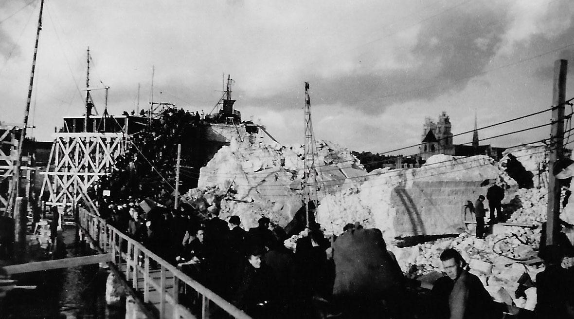 Le pont George V 