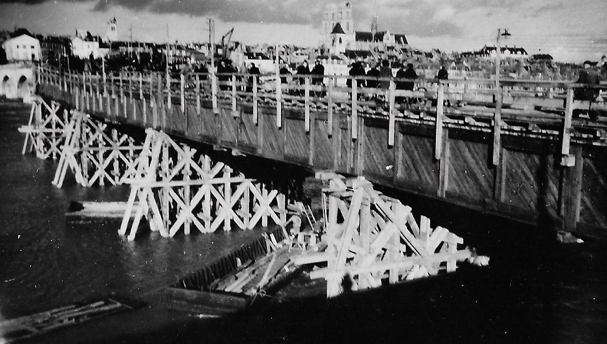 Le pont George V 