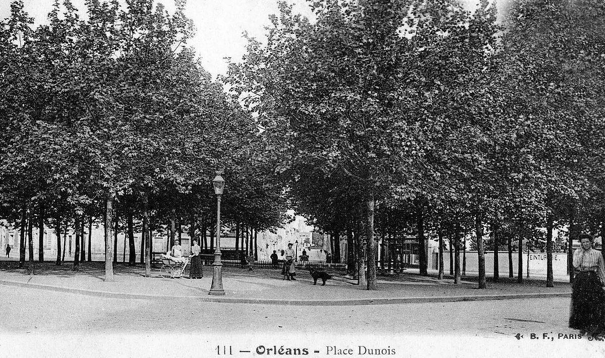Place Dunois
