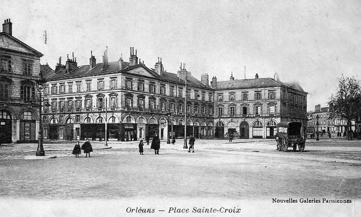 Place Sainte-Croix
