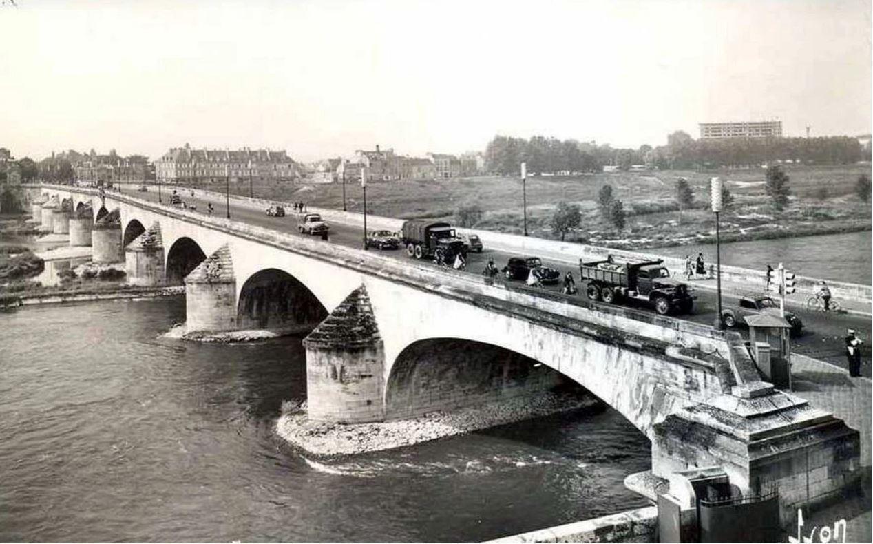 Pont George V