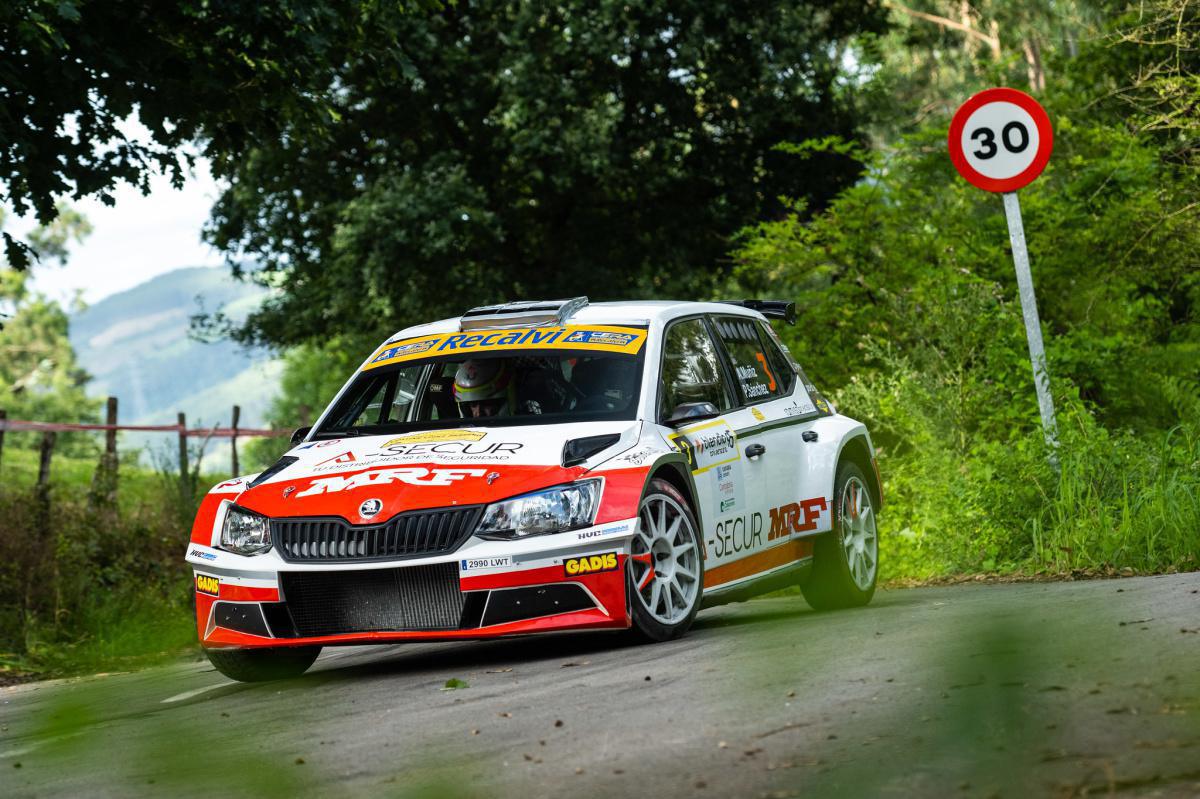 La Ceremonia de Salida así como la Llegada del Rallye y la Entrega de Trofeos, tenga lugar en La Marina de Valencia