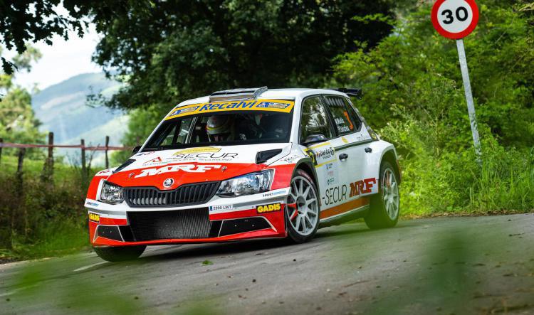 La Ceremonia de Salida así como la Llegada del Rallye y la Entrega de Trofeos, tenga lugar en La Marina de Valencia