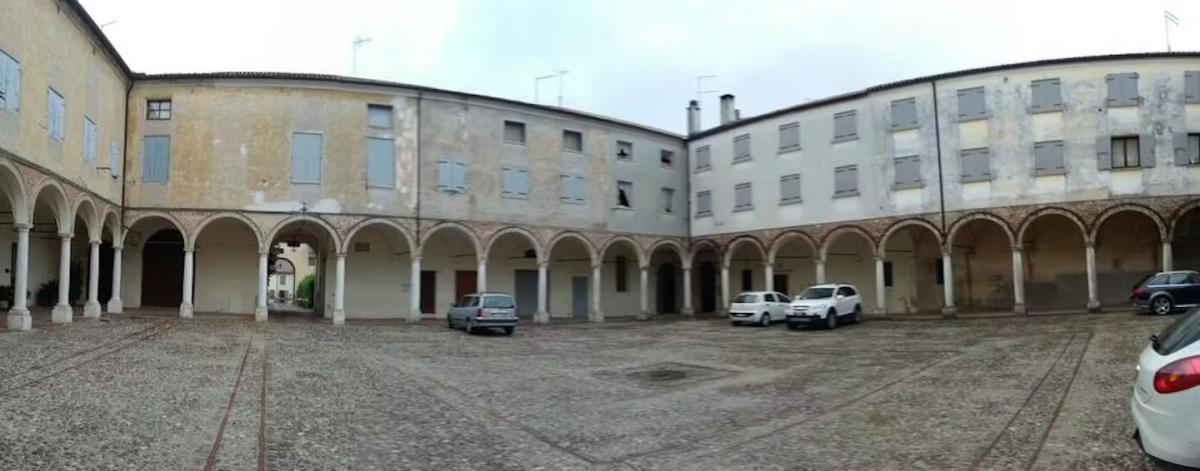 Loco delle Vergini - Place of the Virgins