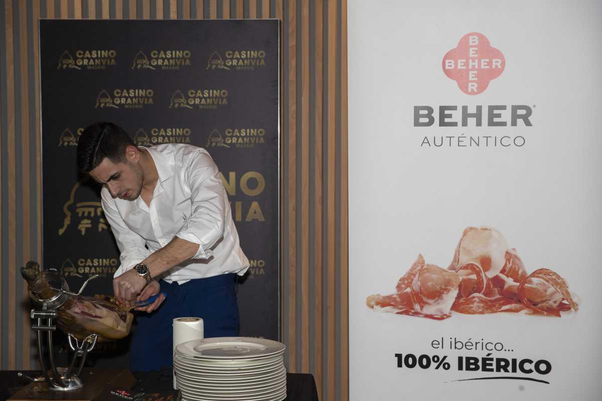 FORO III: “ENCUENTRO DE EMPRESARIOS CHINOS E IBEROAMERICANOS POR NAVIDAD” FORO III: “ENCUENTRO DE EMPRESARIOS CHINOS E IBEROAMERICANOS POR NAVIDAD”