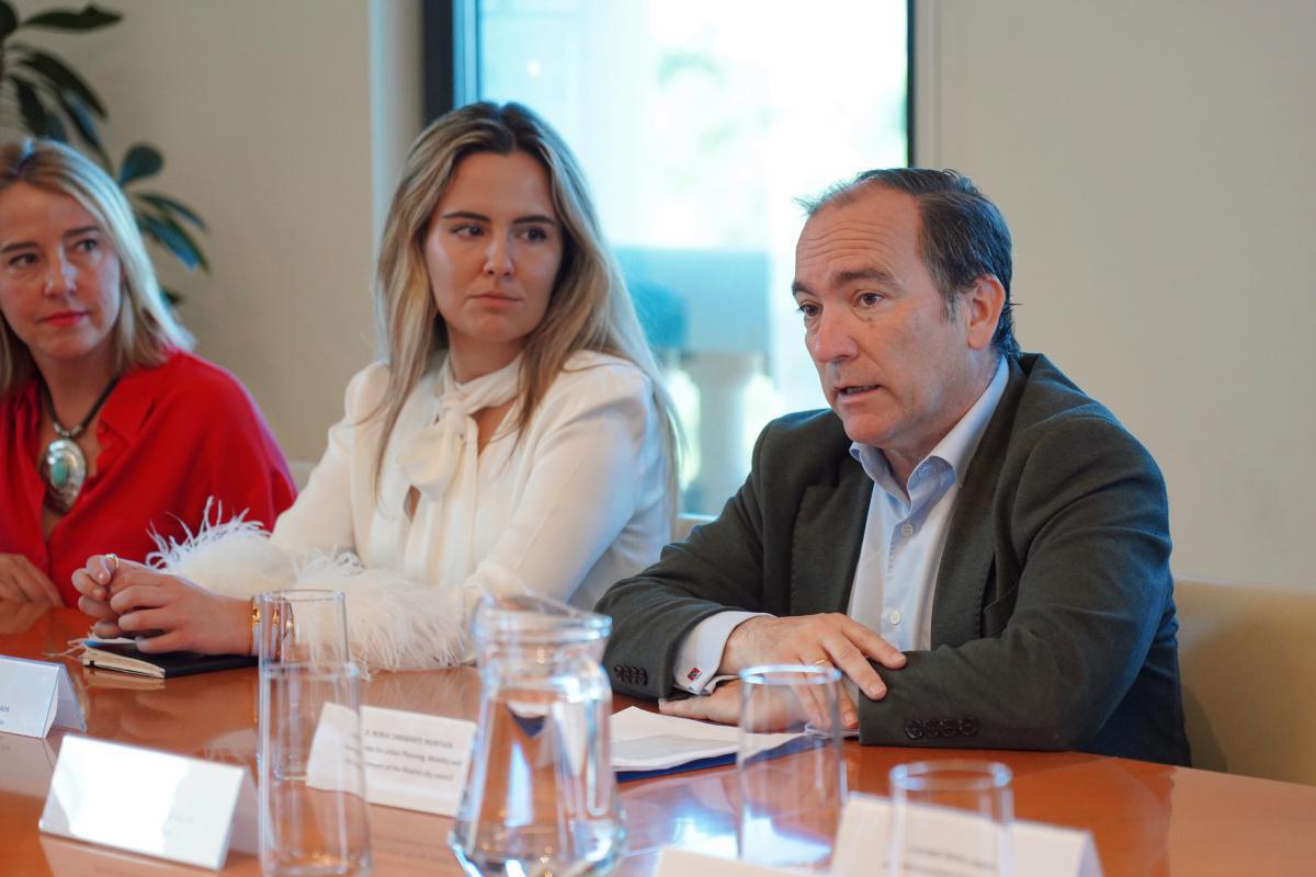 El vicealcalde de Shenzhen, tercera potencia de China, visita Madrid para fortalecer lazos entre ambas ciudades 