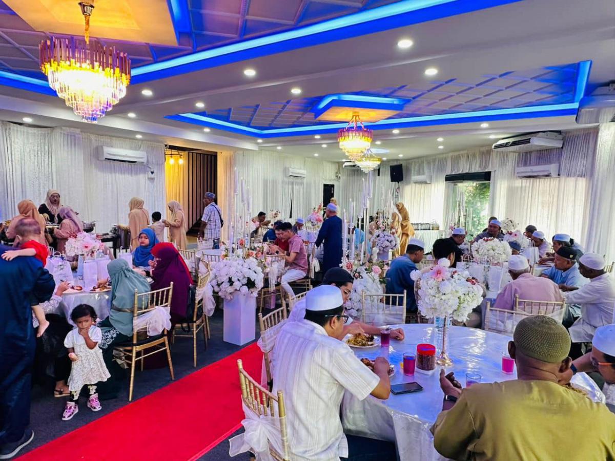 ADINDA WEDDING HALL (DEWAN PERKAHWINAN)