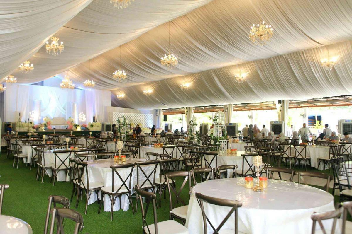 Garden Wedding At Puchong (Lugar De La Boda)