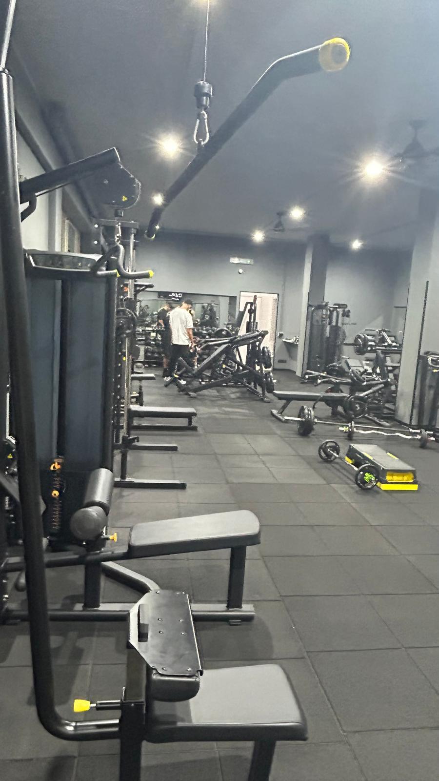 Hit Center di Massimo De Carlo