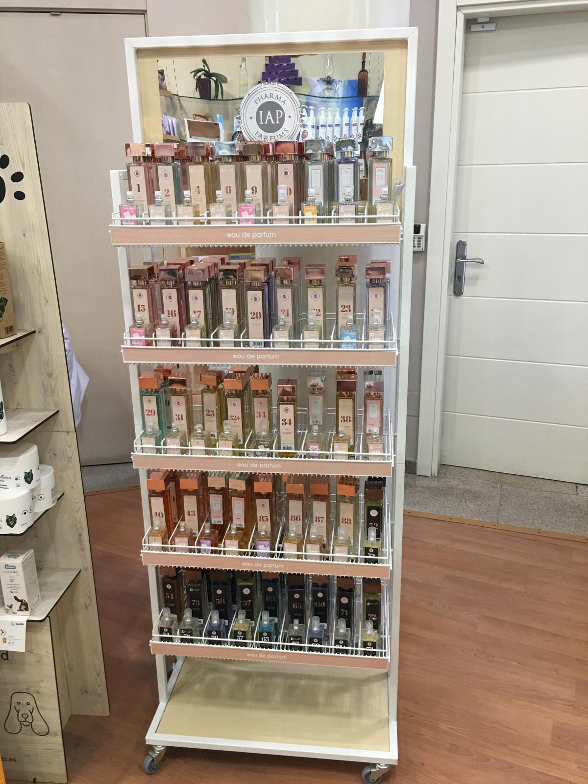 ¿Conoces nuestro nuevo expositor de Perfumes IAP Pharma?