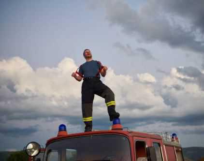 Sapeurs pompiers et réserve militaire