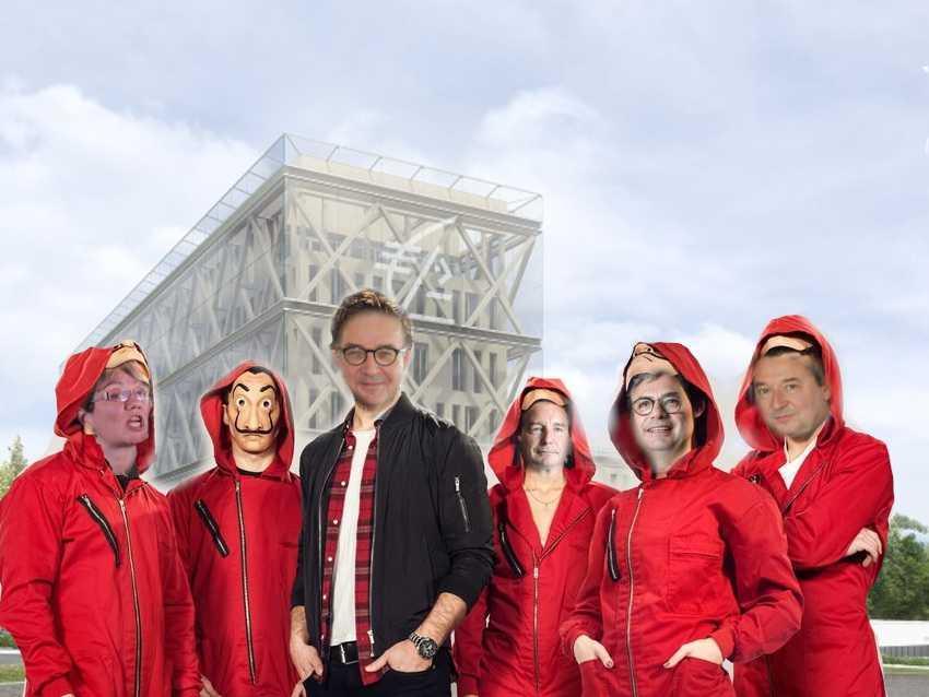 LA CASA DEL COVID! LA CASA DEL COVID!