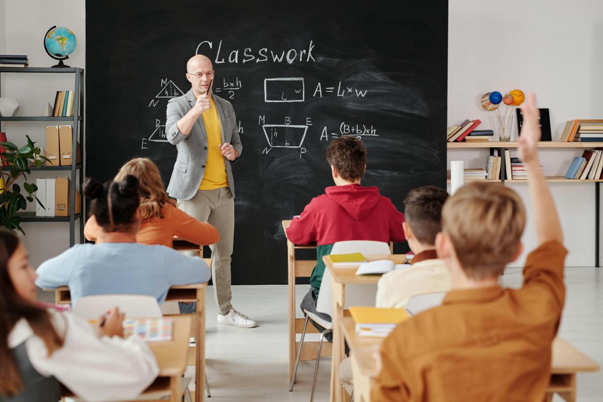 Enfants : Aide à la scolarité