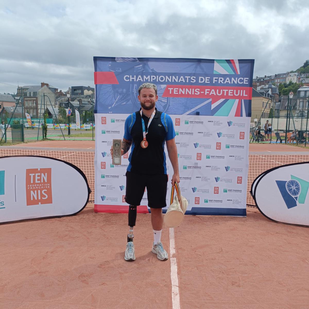 Tennis Fauteuil : le TC Voisins bien représenté aux championnats de France et Nico, champion de France 2024👏🏼🥳