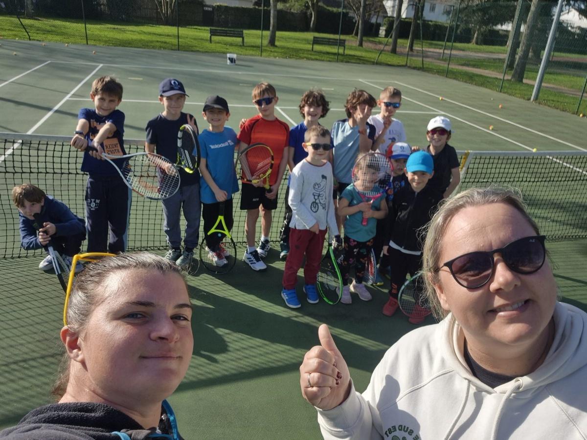 🤗 Jeunes pousses du club : clap de fin sur une belle semaine de stage ☀️🎾