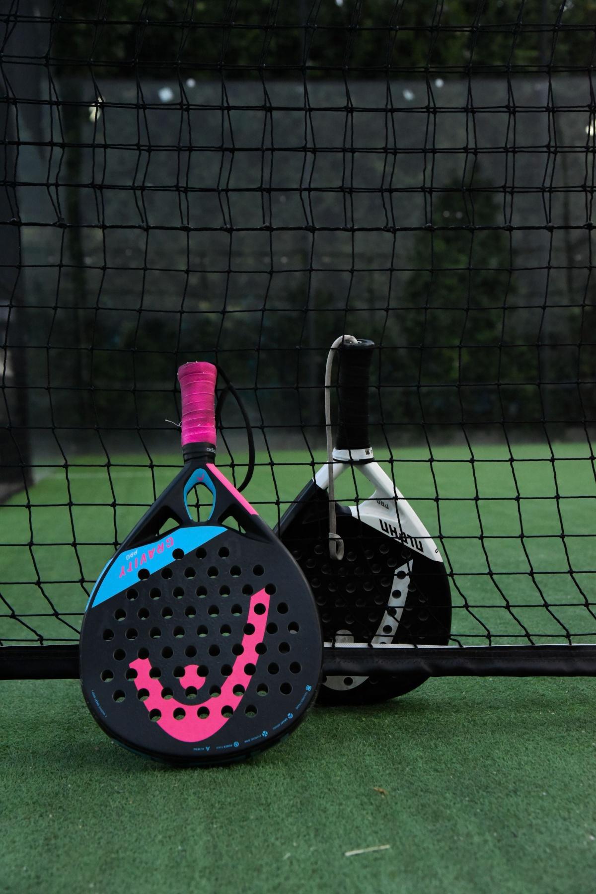 Stages Padel jeunes & adultes : encore quelques places ‼️