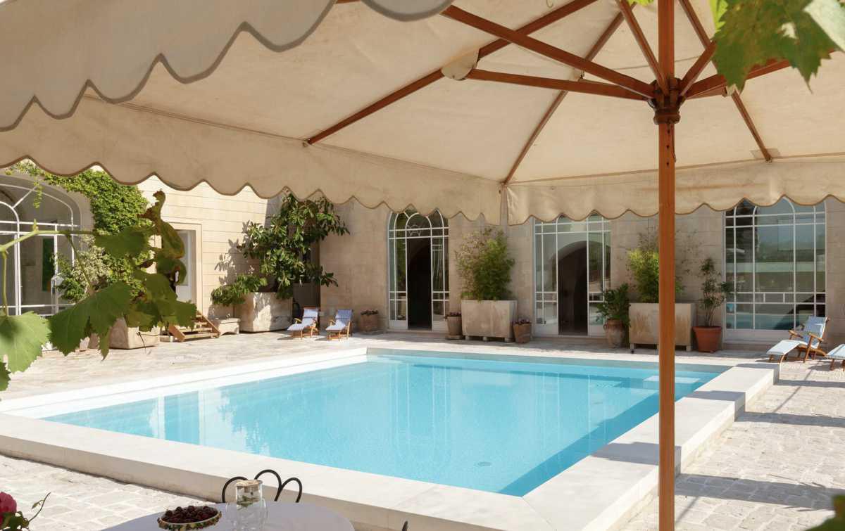 Palazzo Bernardini de Pace Palazzo Bernardini de Pace