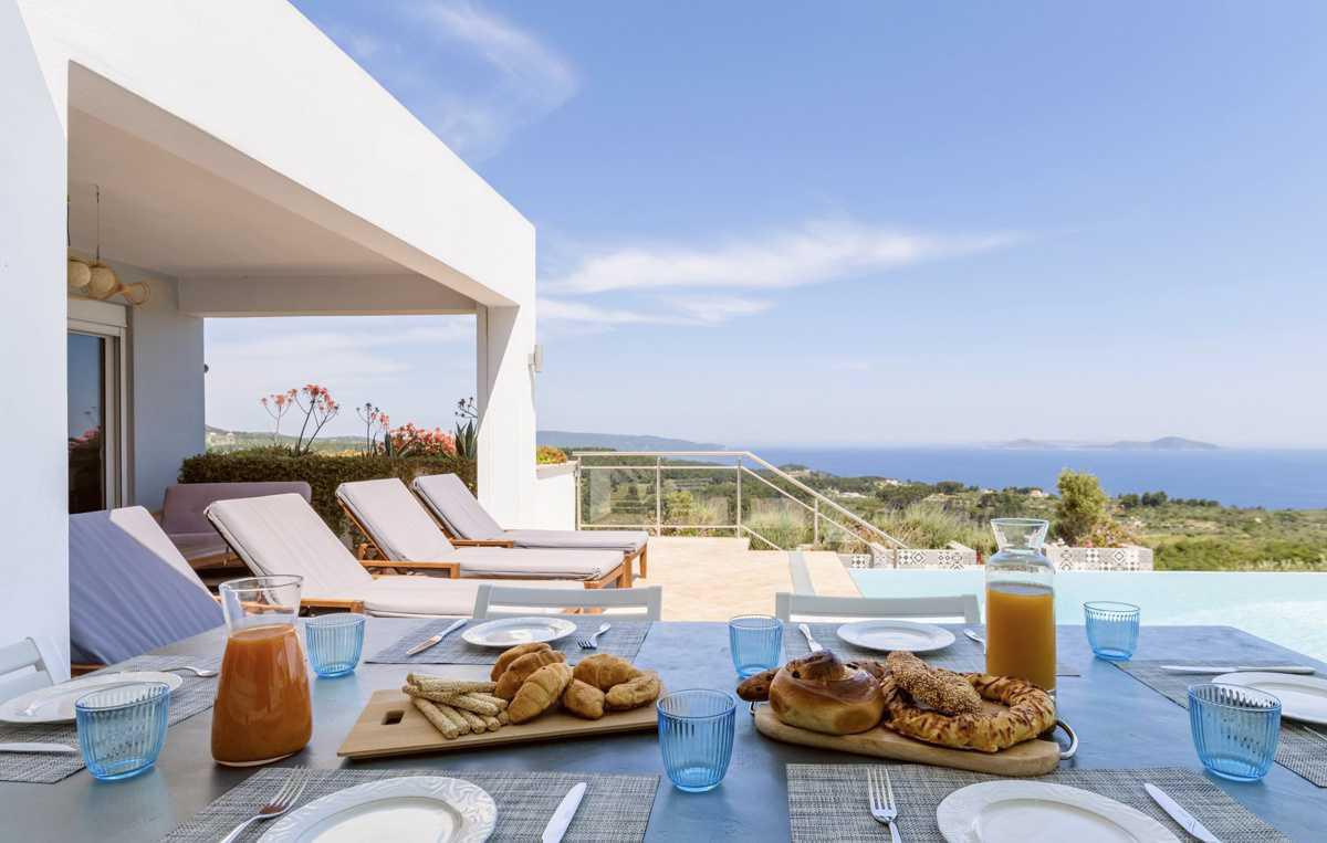 Lyssiana VOUNO, ALONISSOS Lyssiana VOUNO, ALONISSOS