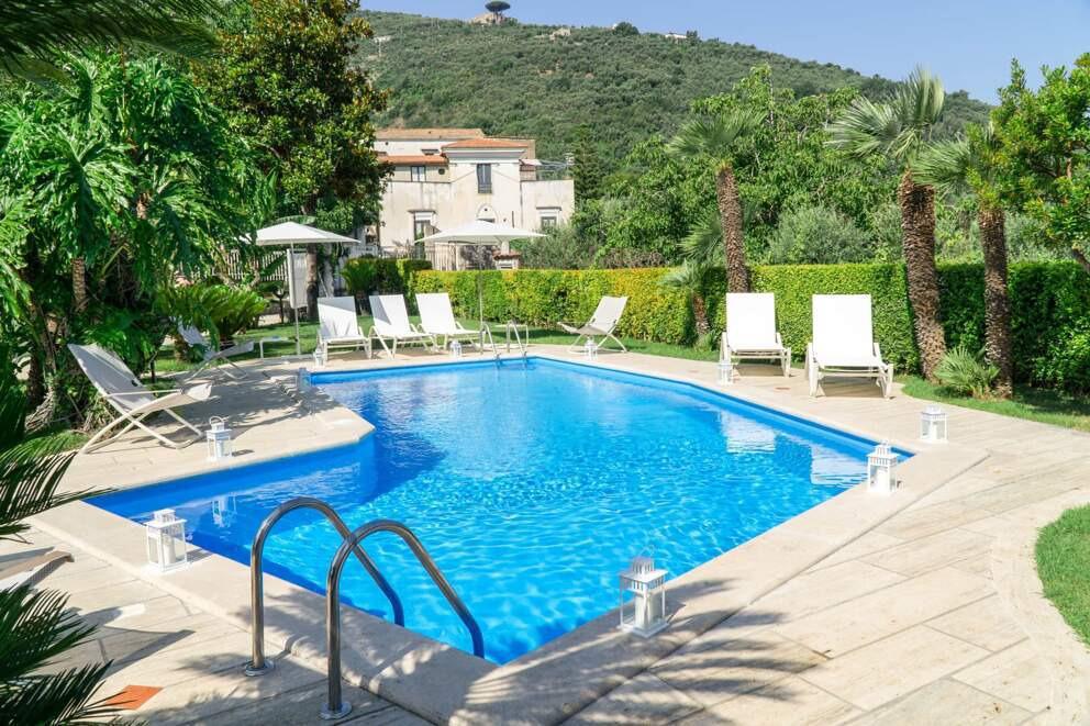 Villa Vesuvius Villa Vesuvius