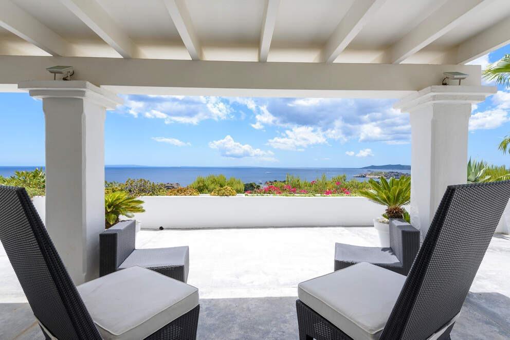 Villa Mist Villa Mist