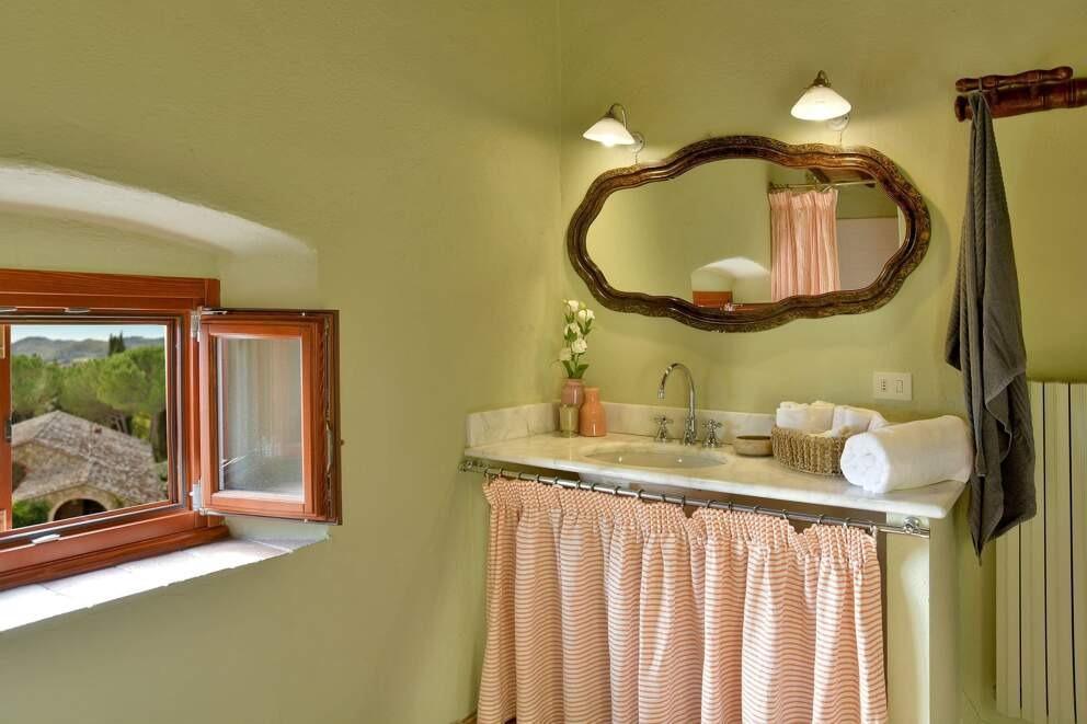 Castello Viti Castello Viti