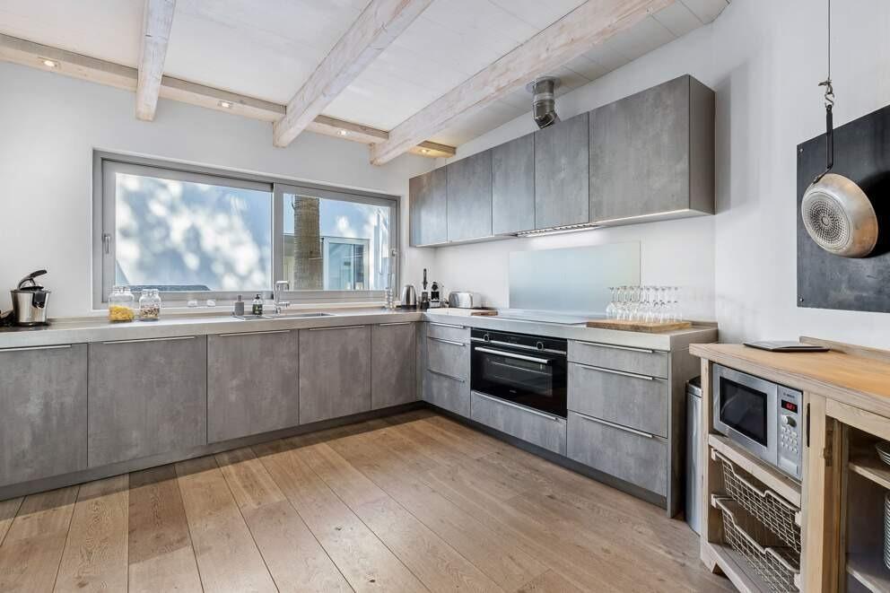 Villa Dela Villa Dela