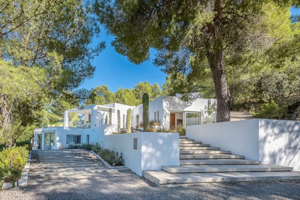 Villa Dela Villa Dela