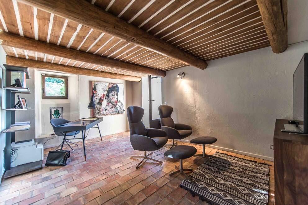 Bastide Sainte-Victoire Bastide Sainte-Victoire