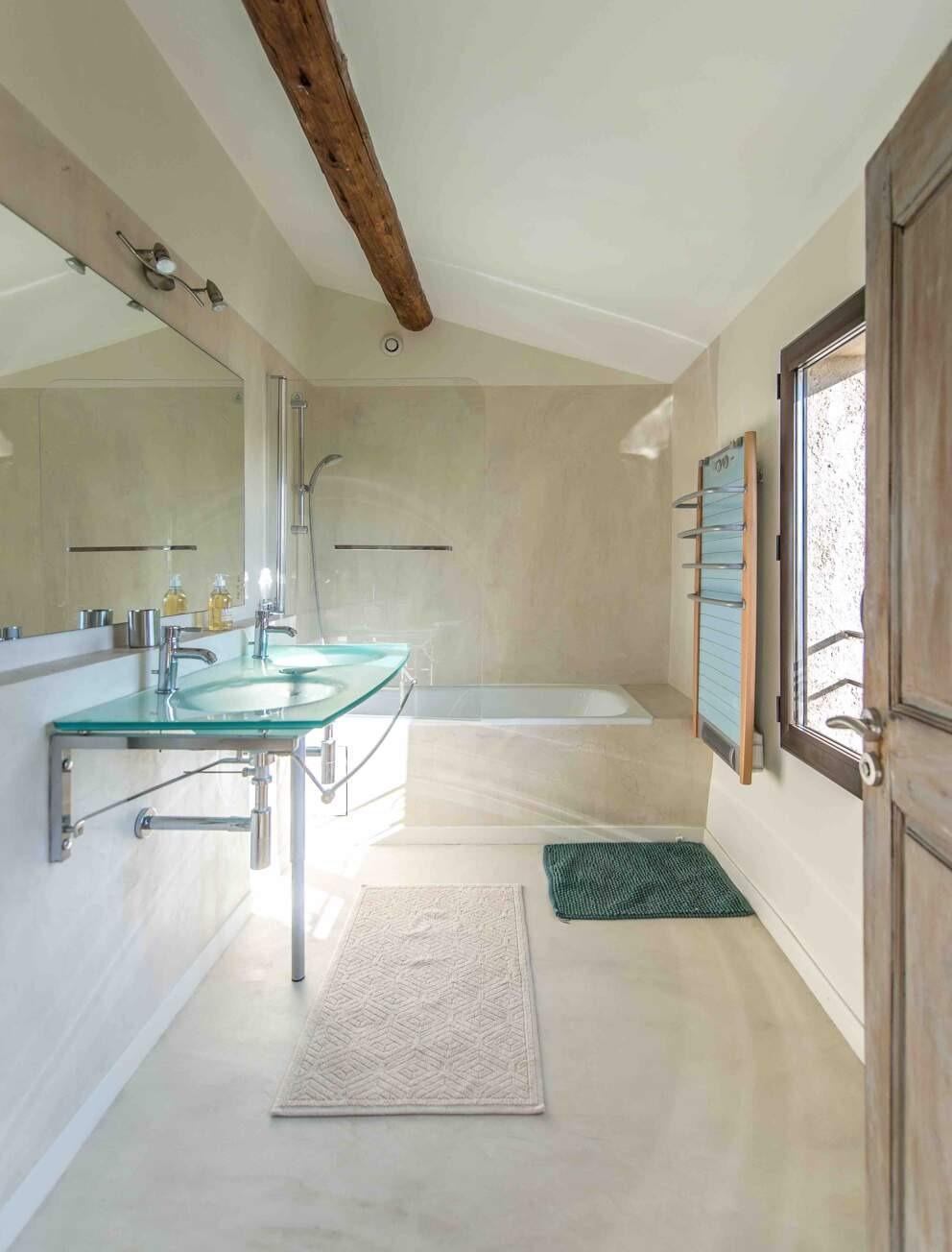 Bastide Sainte-Victoire Bastide Sainte-Victoire