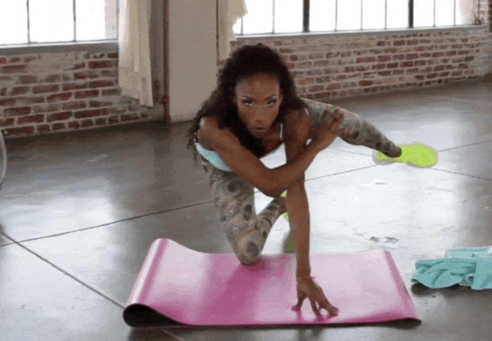  Lazy Bed Workouts 