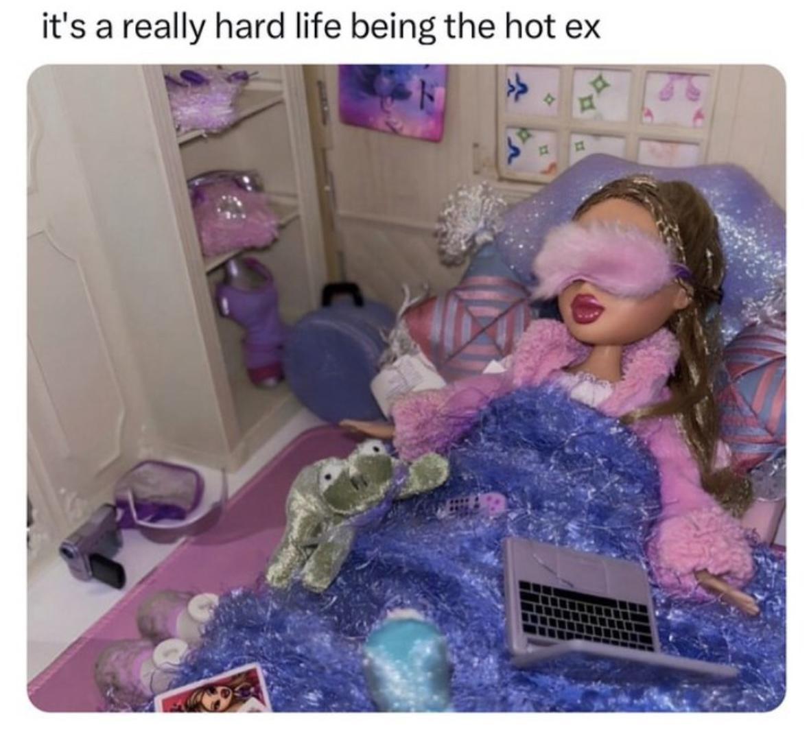 Girl Memes & Quotes
