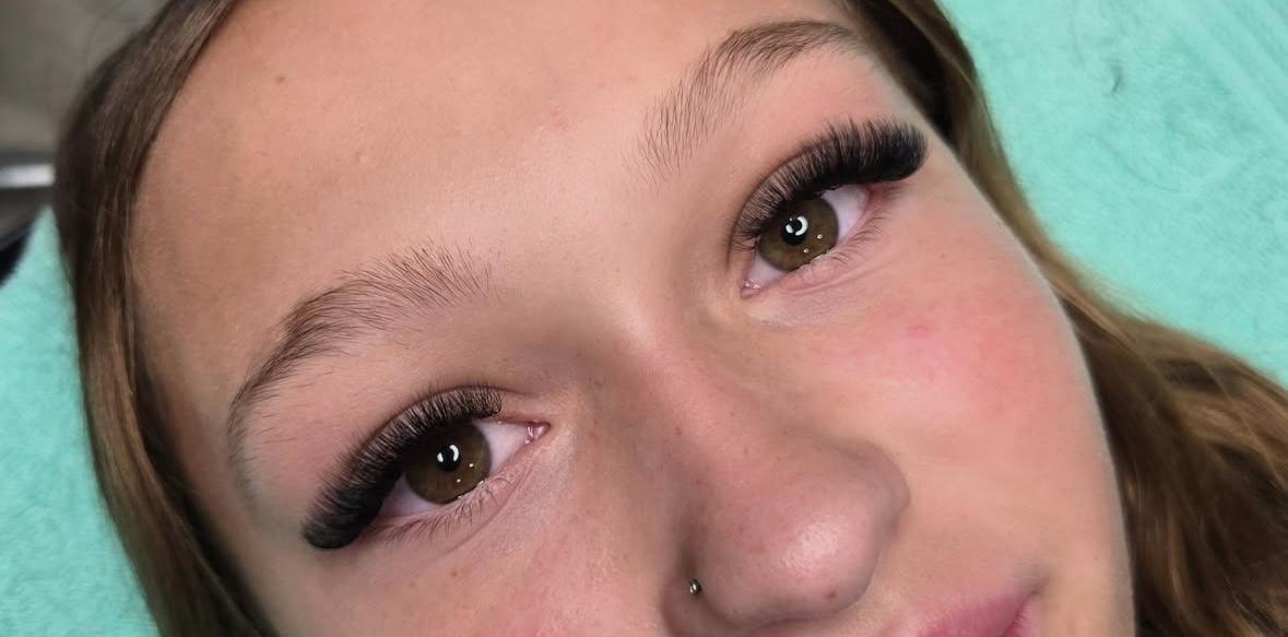 Queentastic Lashes & Beauty 