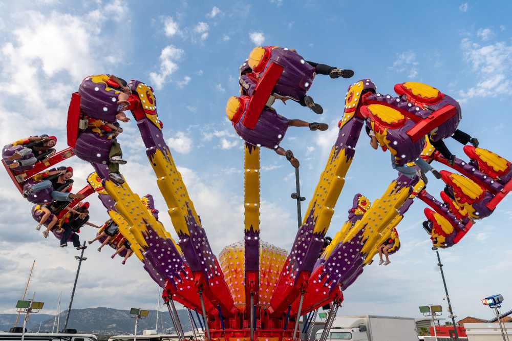 Les manèges de la fête foraine de La Seyne mal sécurisés ?