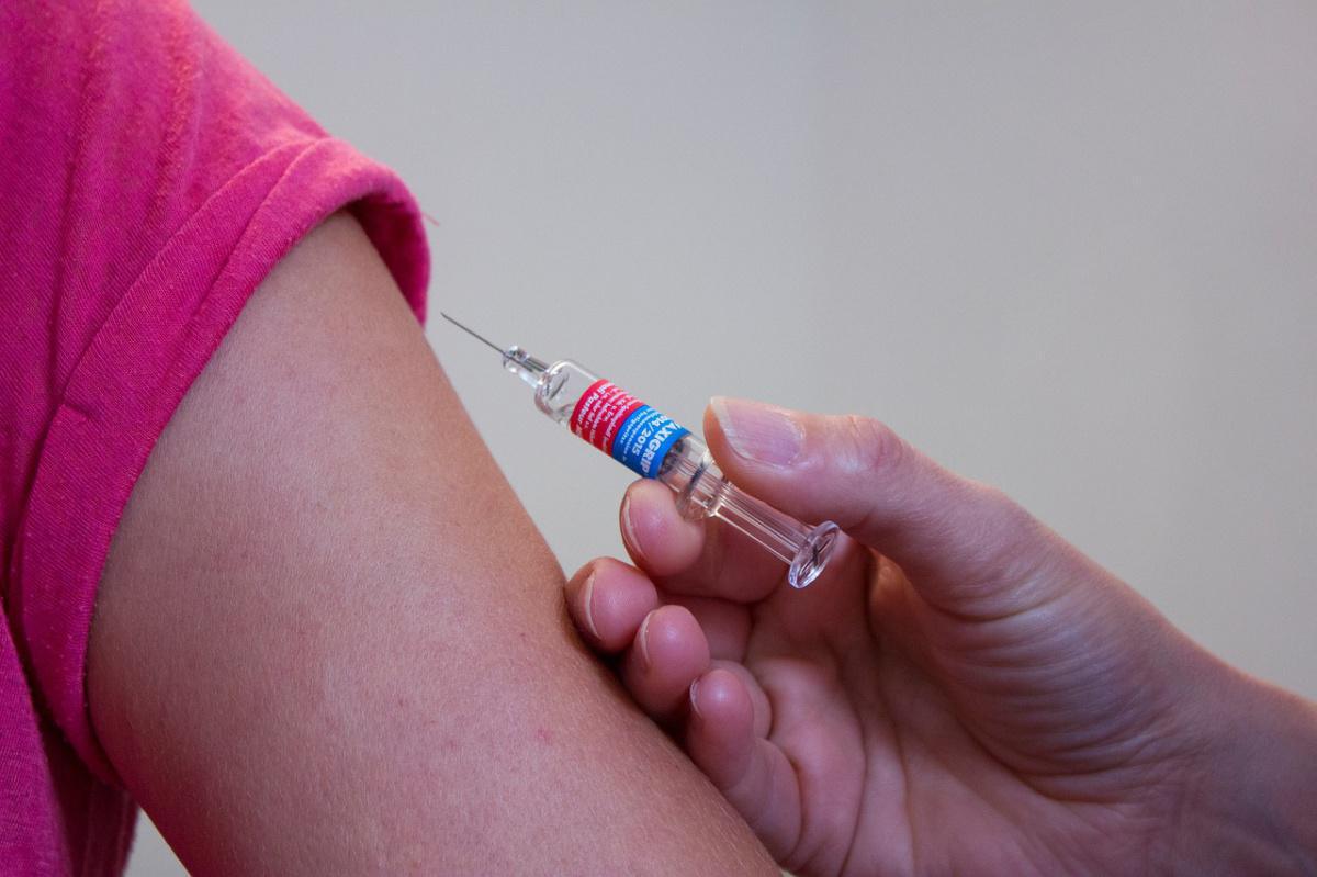 Coqueluche : la ville de Nice vaccine gratuitement