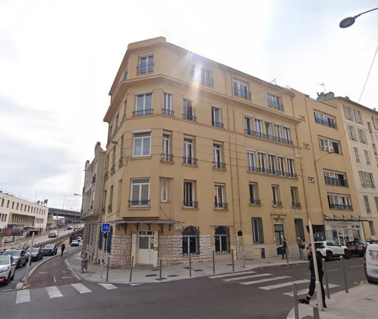 Nice : le centre d'hébergement d'urgence "Abbé Pierre" va changer de nom Nice : le centre d'hébergement d'urgence "Abbé Pierre" va changer de nom