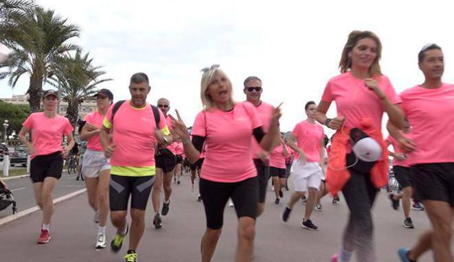 Nice : des milliers de participants au Jogging rose Nice : des milliers de participants au Jogging rose