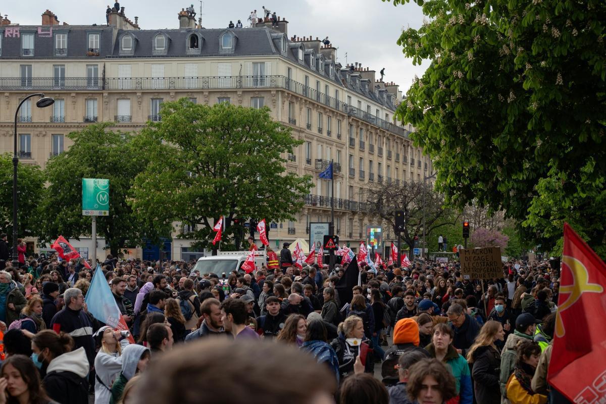 Les deux principaux syndicats de la fonction publique appellent à la "grève"