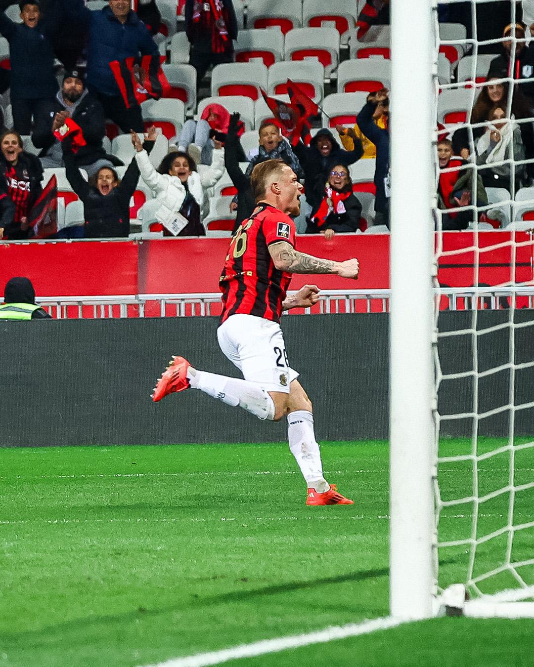 Ligue 1 : l'OGC Nice renverse Strasbourg (2-1) Ligue 1 : l'OGC Nice renverse Strasbourg (2-1)