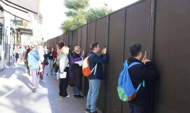 Une pétition pour un carnaval de Nice sans palissades Une pétition pour un carnaval de Nice sans palissades