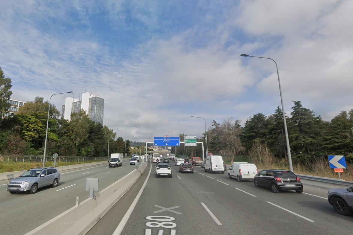 Accident sur l’A8 : une jeune femme blessée au niveau du CADAM