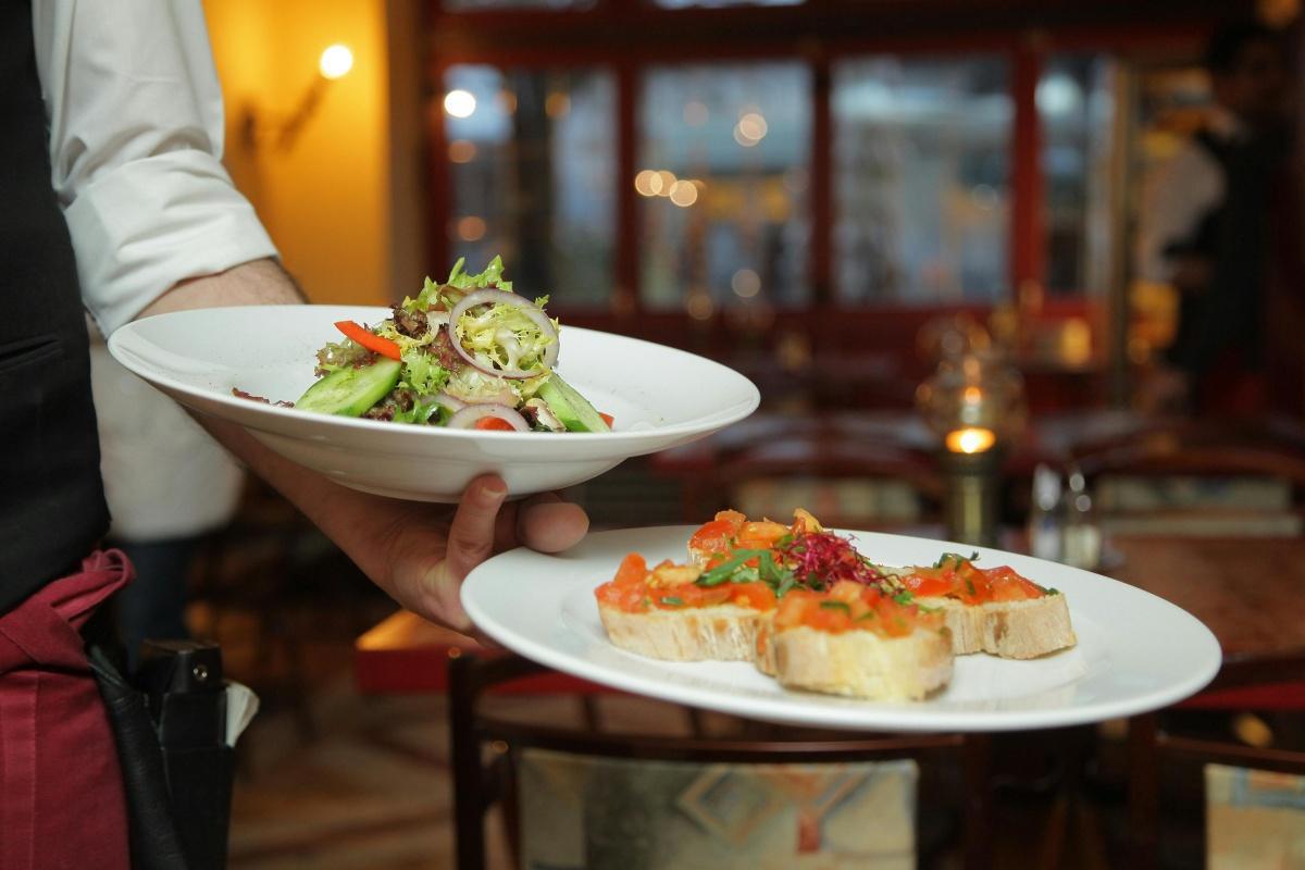 Deux restaurants niçois parmi les dix meilleurs de France selon TripAdvisor