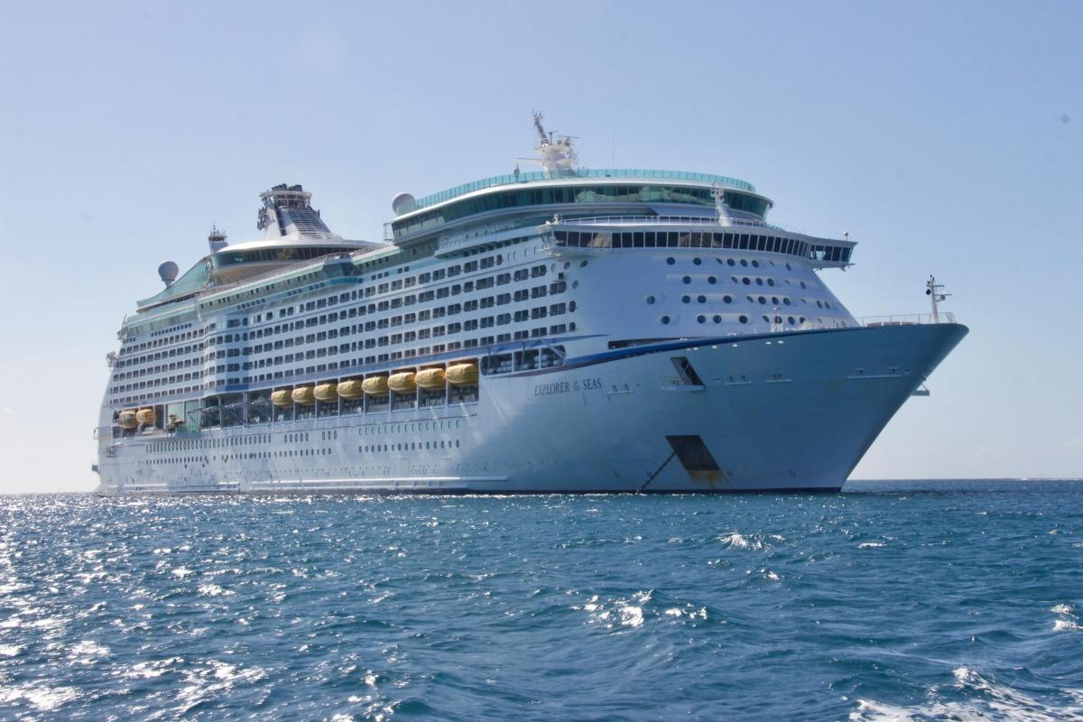 Croisières : Nice fait machine arrière, les écologistes dénoncent un scandale