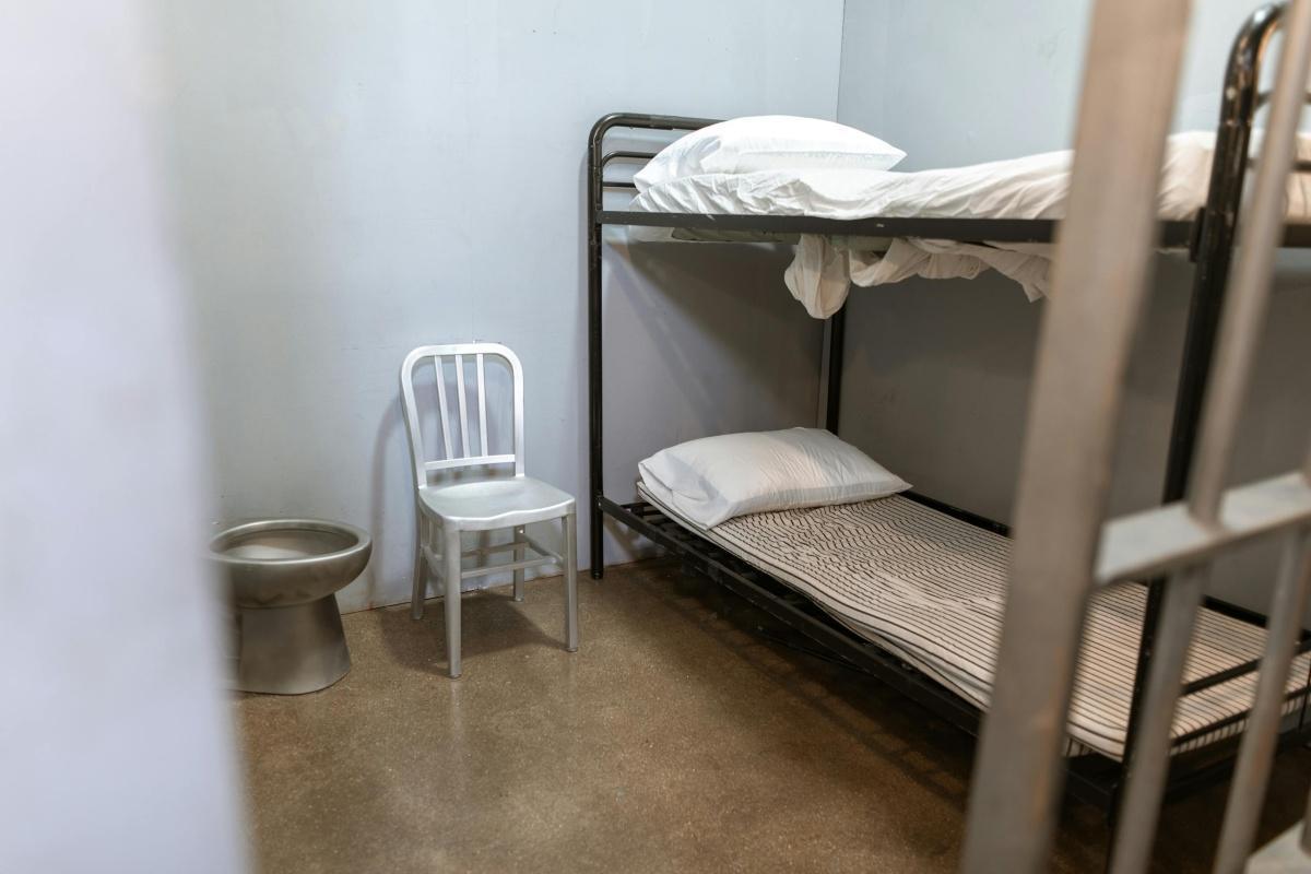 Où seront accueillis les cent narcotrafiquants les plus dangereux de France ? Une prison envisagée en région PACA 