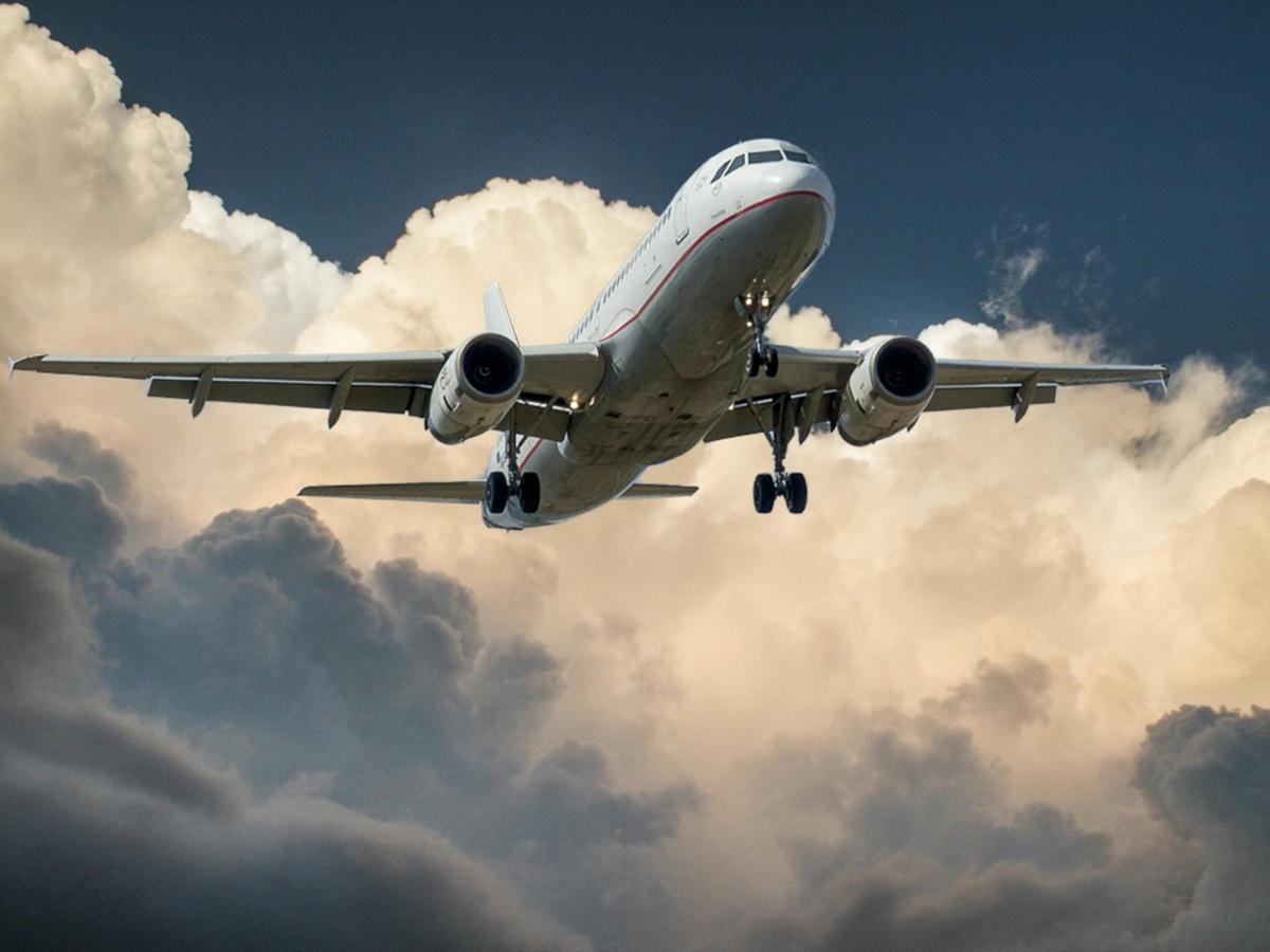 Nice-Nîmes en avion : la ligne abandonnée avant même son lancement
