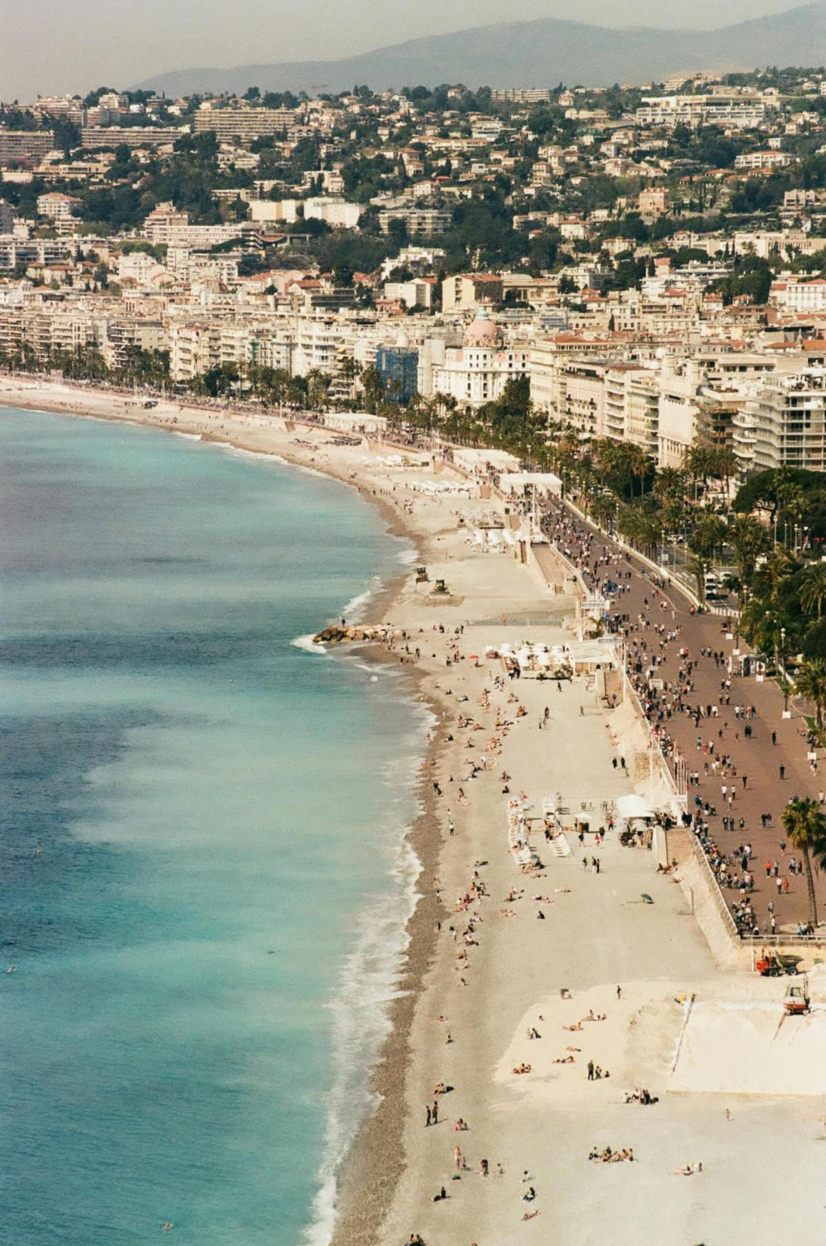 Pavillon Bleu 2025 : la région PACA se distingue avec 91 plages et 28 ports labélisés 