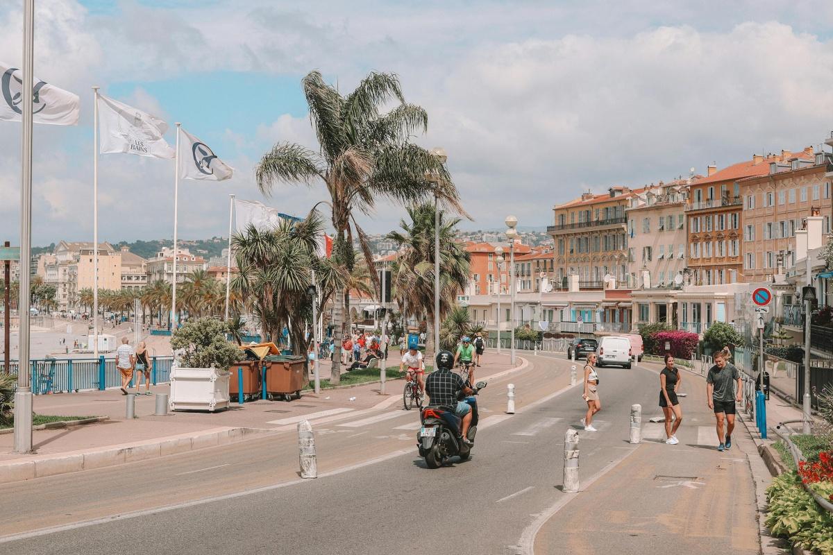 Nice : des routes fermées et des parkings modifiés pour le spectacle de drones ce vendredi soir Nice : des routes fermées et des parkings modifiés pour le spectacle de drones ce vendredi soir